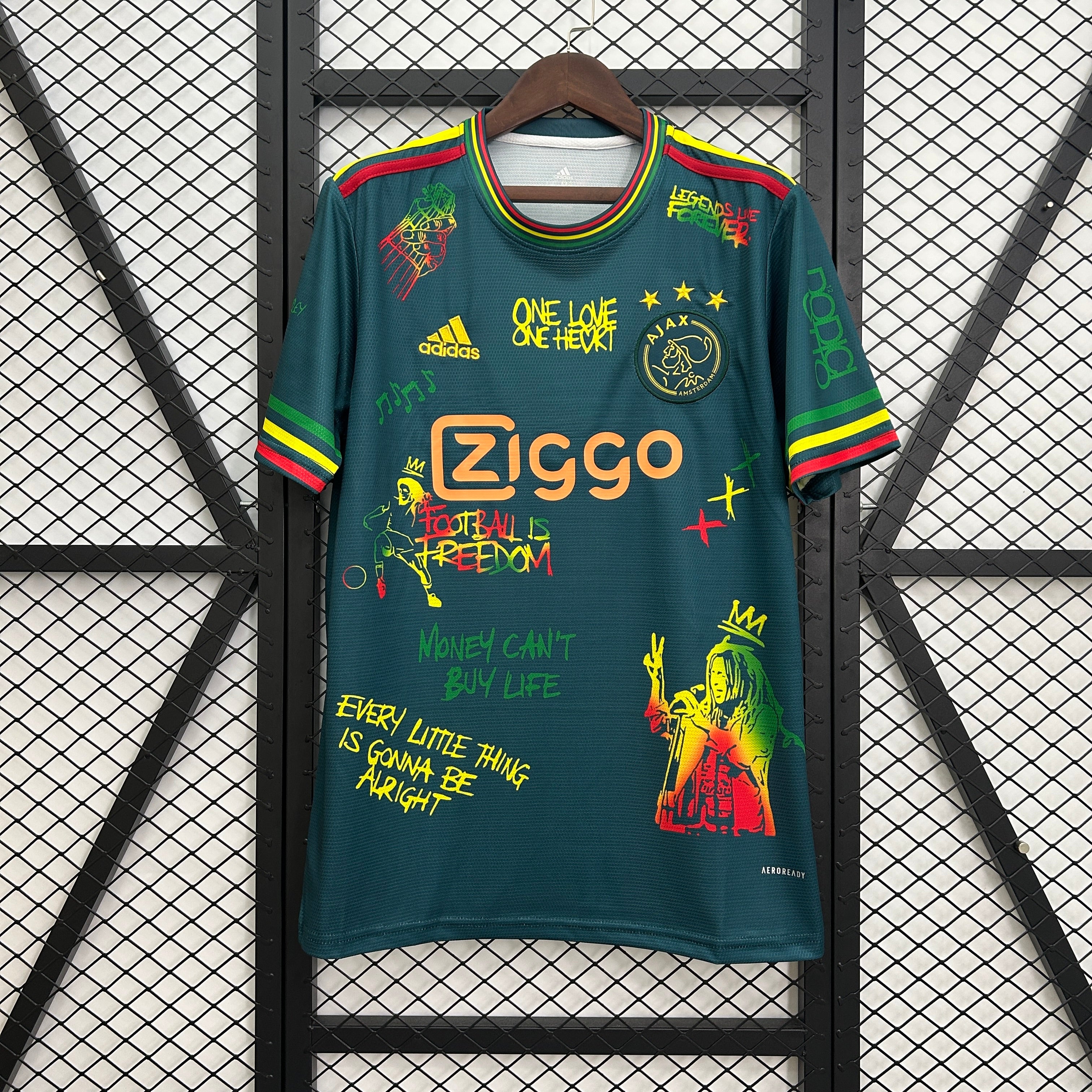 Ajax Shirt 2025/2026 - Bob Marley Edition Jersey Green