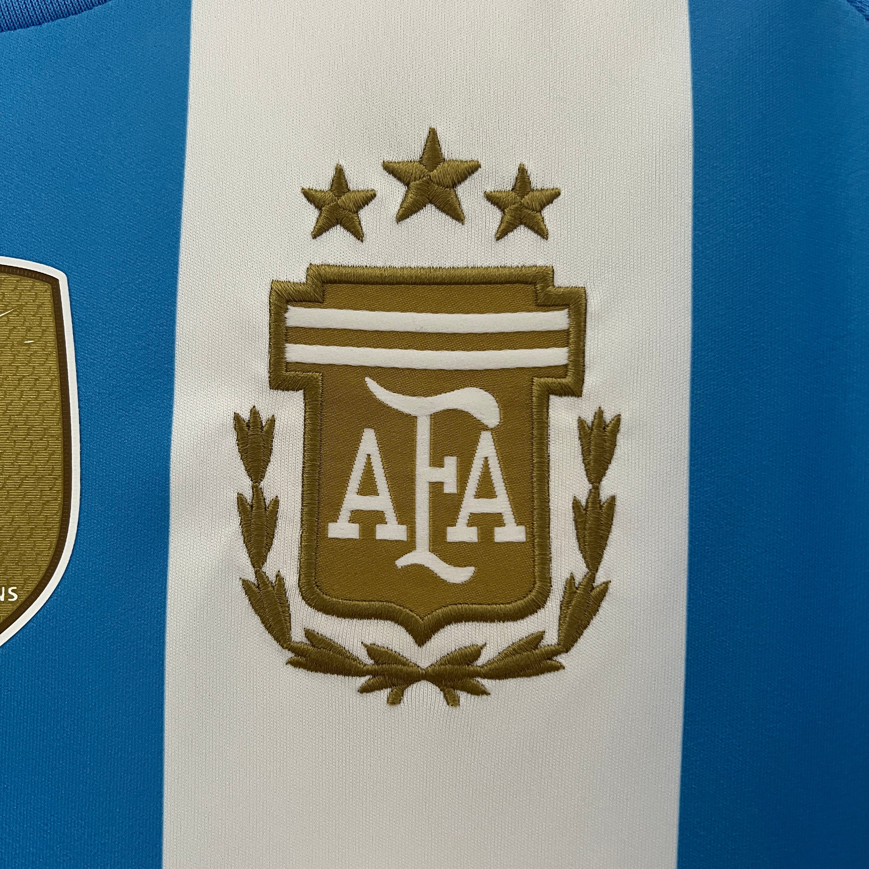 Offizielle Argentinien-Heimtrikots für die Saison 2024/2025!