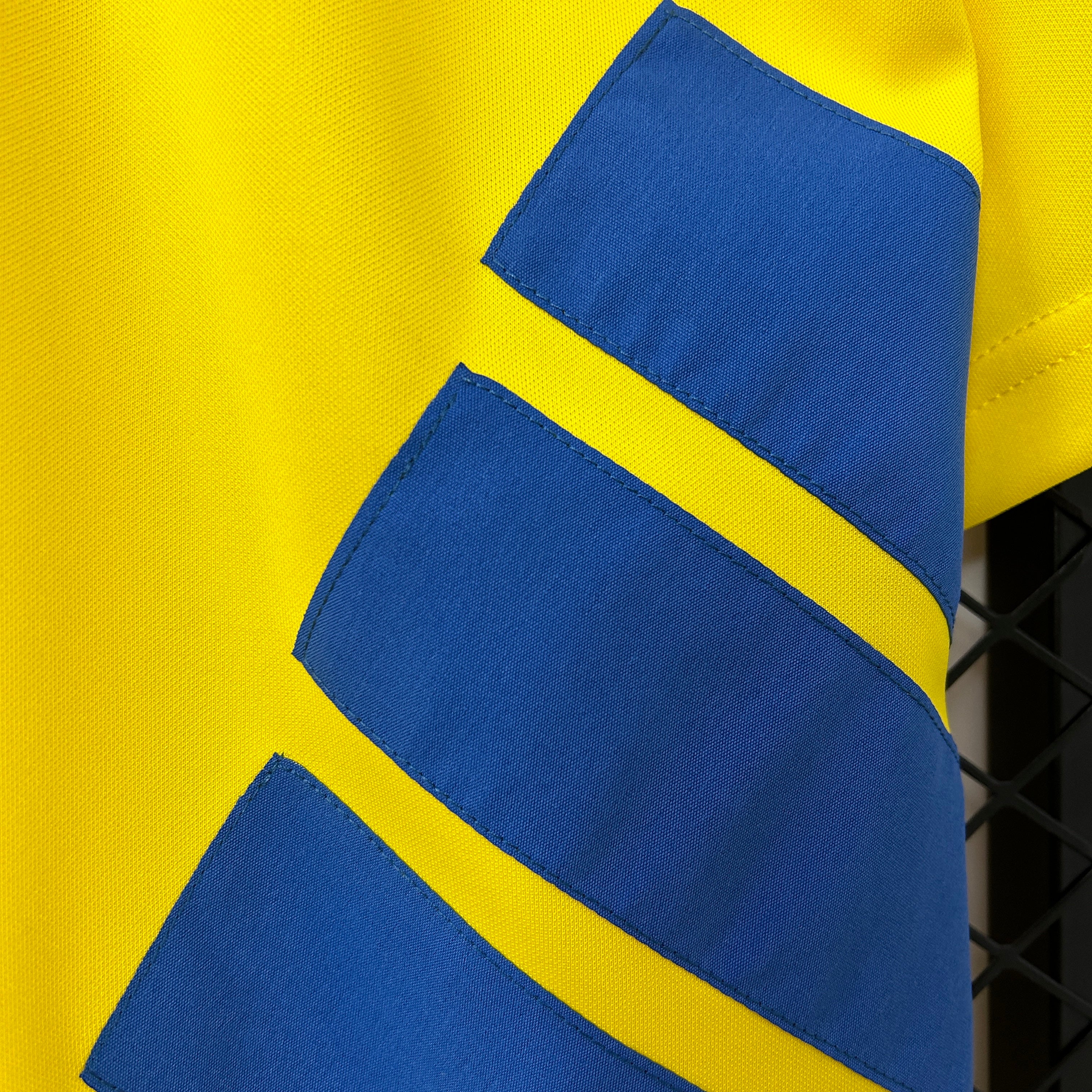 Sweden Home Shirt Retro 1994