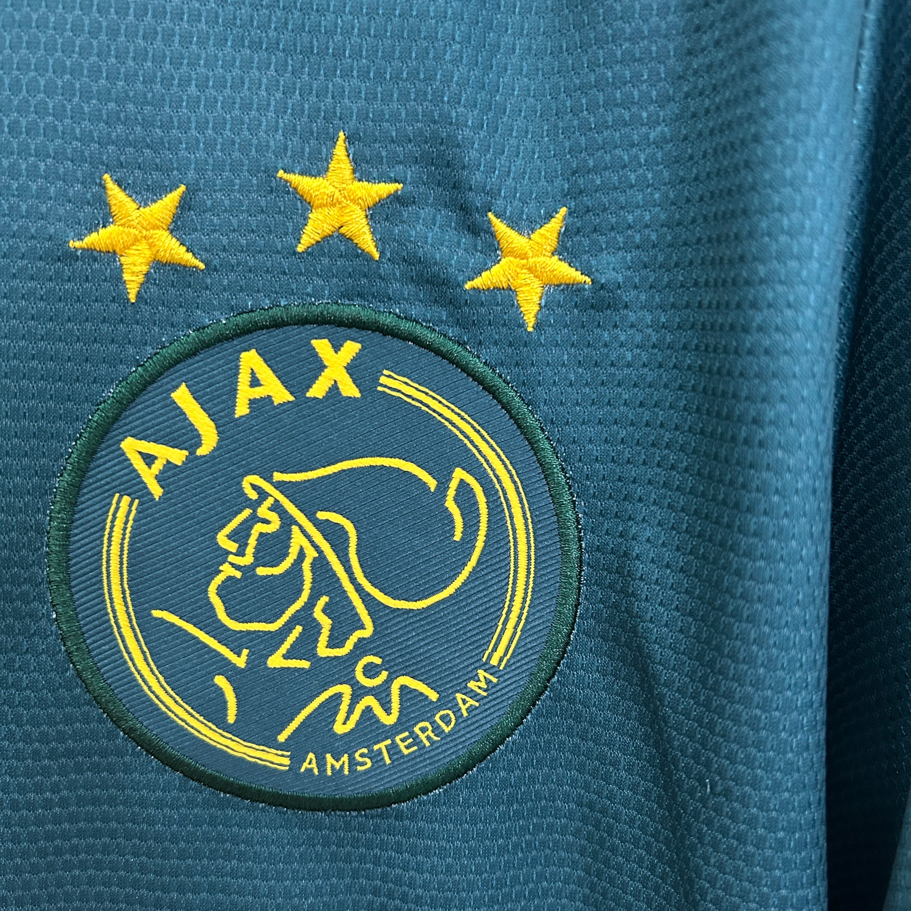 Ajax Shirt 2025/2026 - Bob Marley Edition Jersey Green