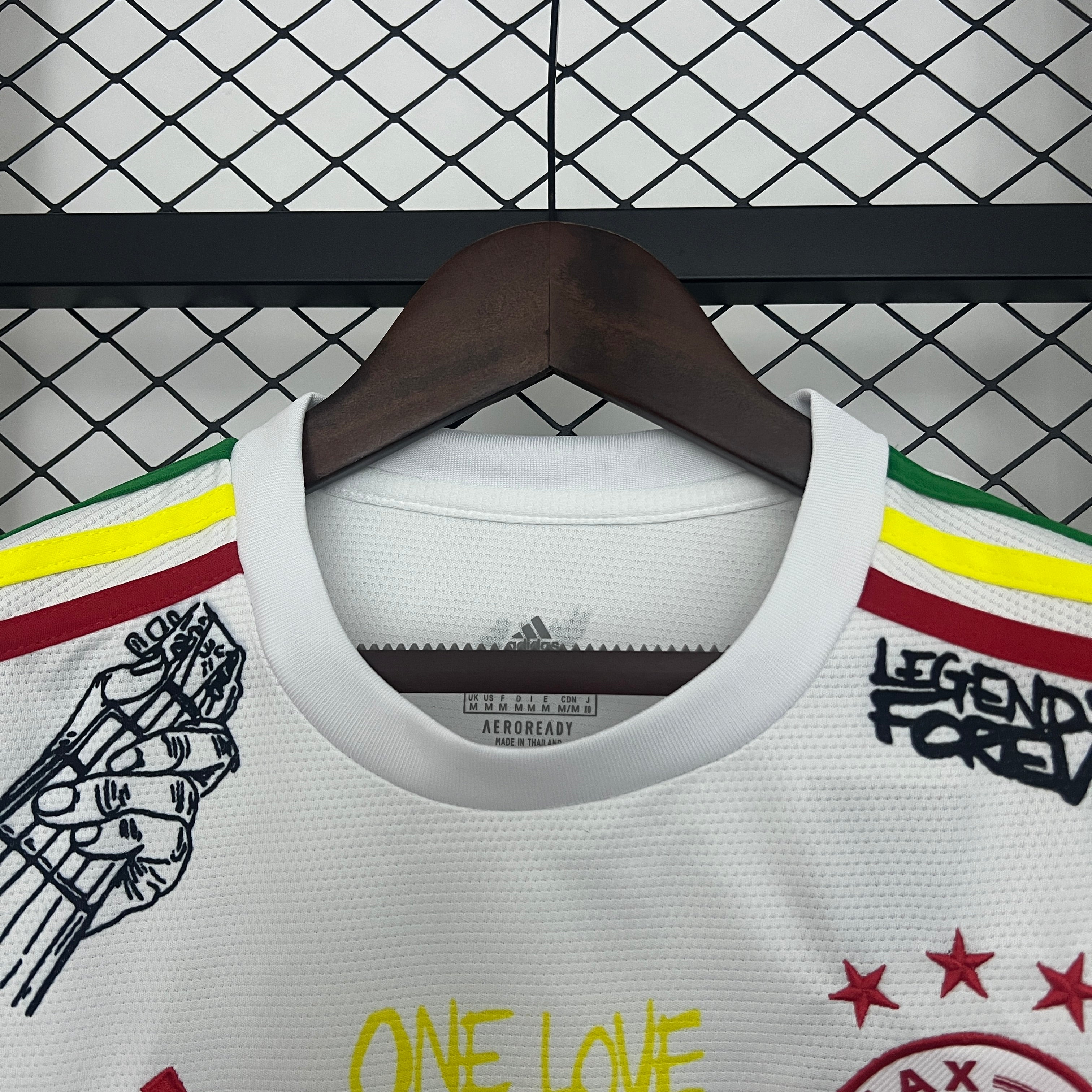 Ajax Shirt 2025/2026 - Bob Marley Edition Jersey White