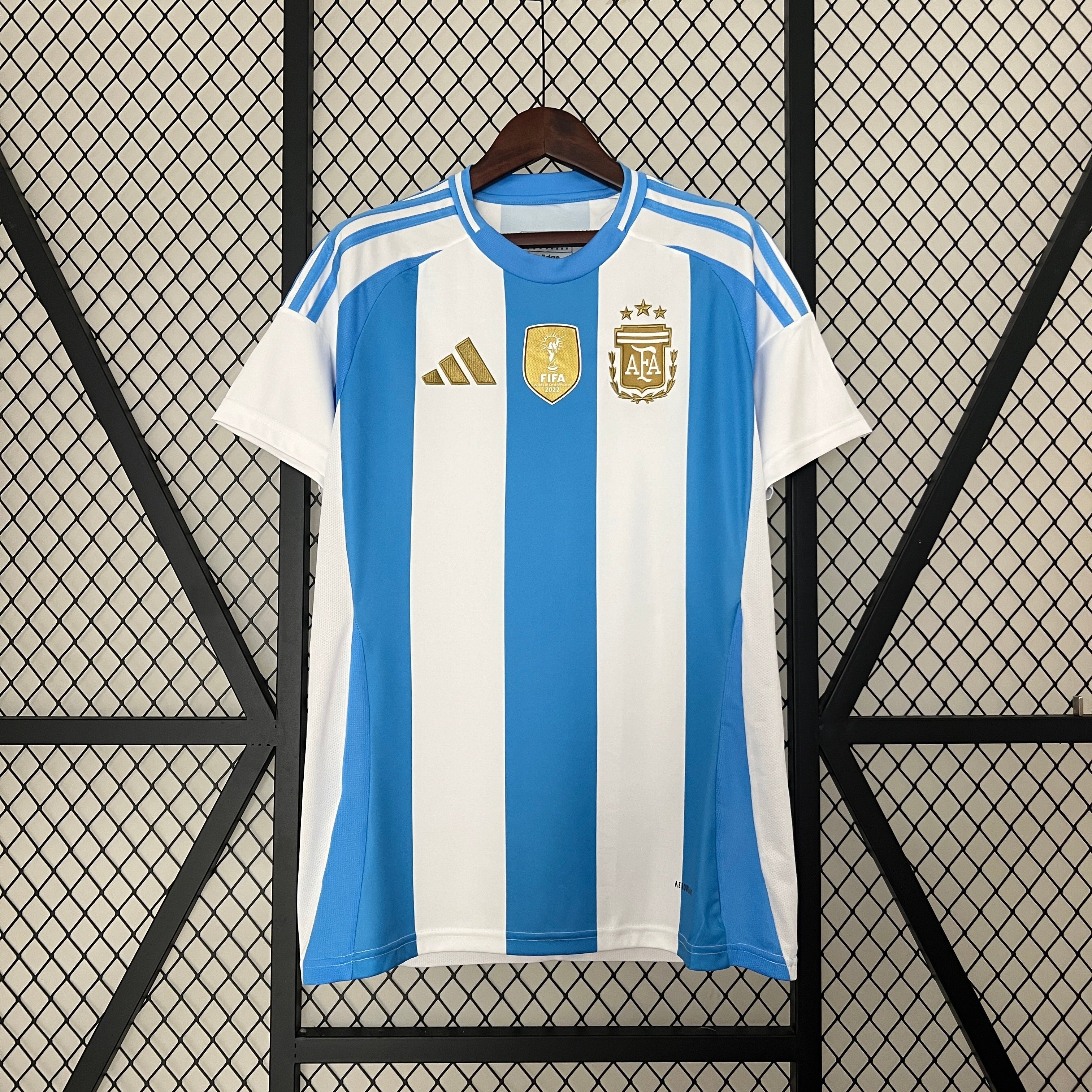 Offizielle Argentinien-Heimtrikots für die Saison 2024/2025!
