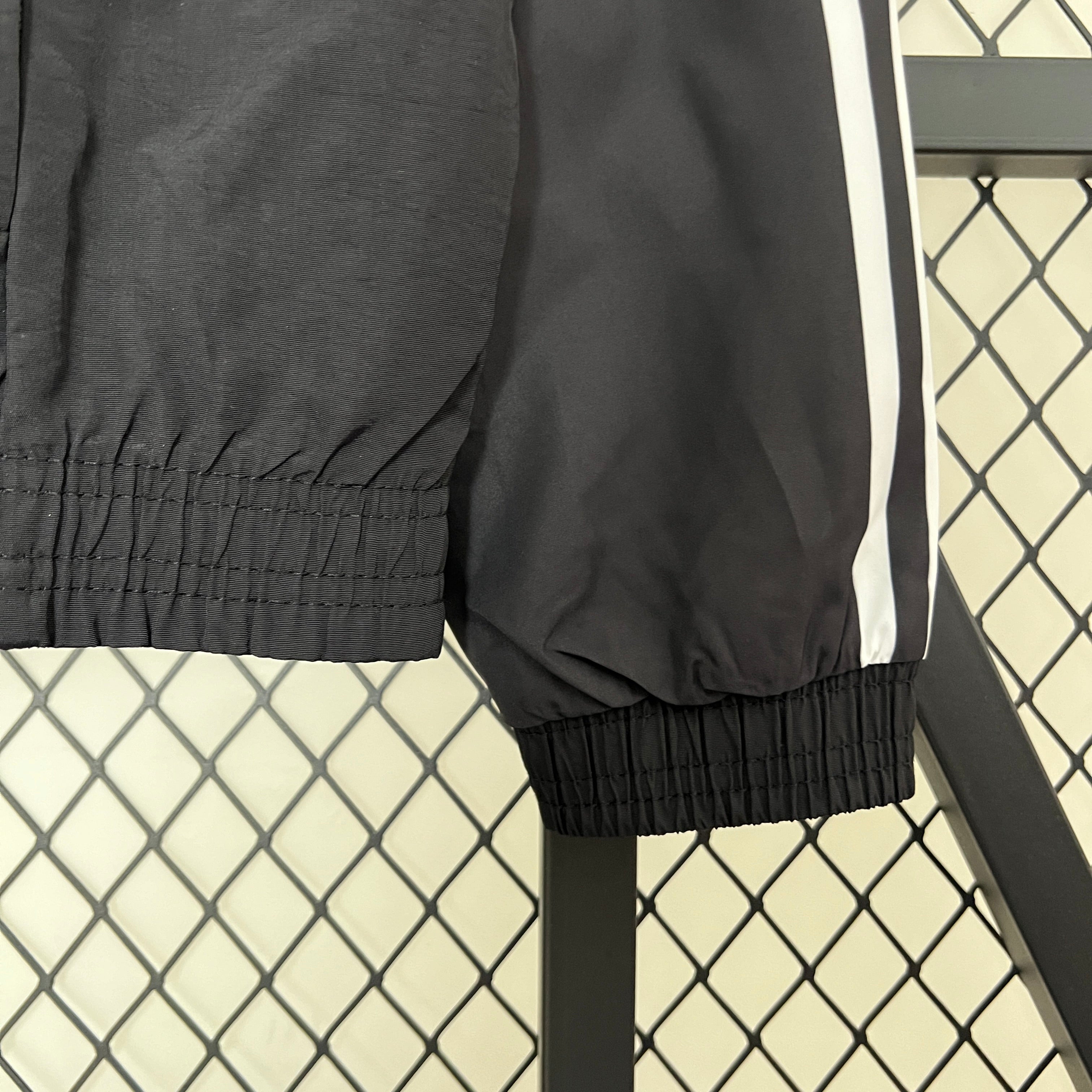 Duitsland Zwarte Trench Coat Windbreaker 2024/2025
