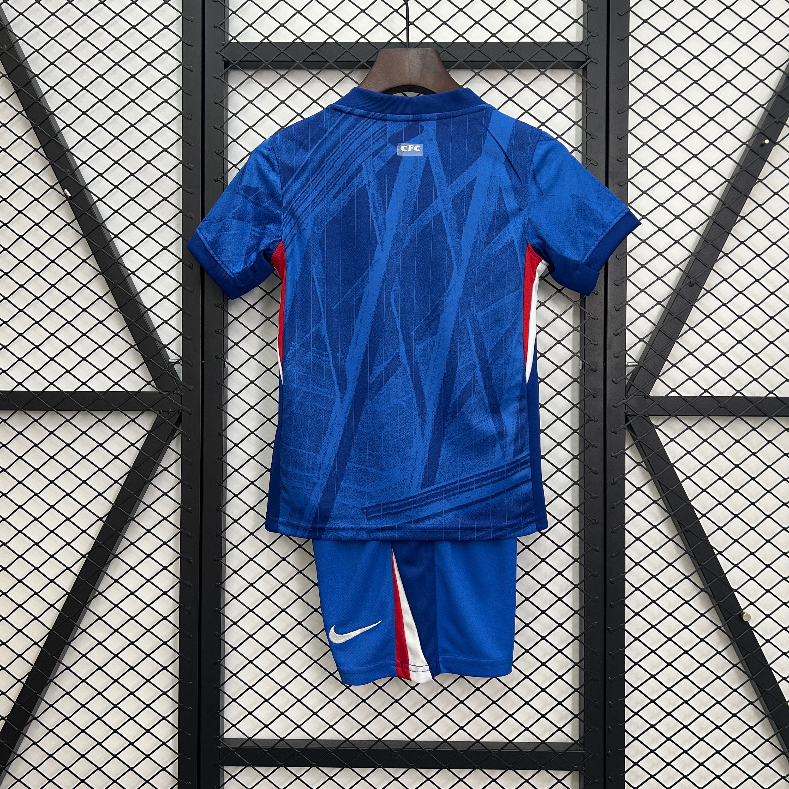 Chelsea Kids Home Kit 2025/2026