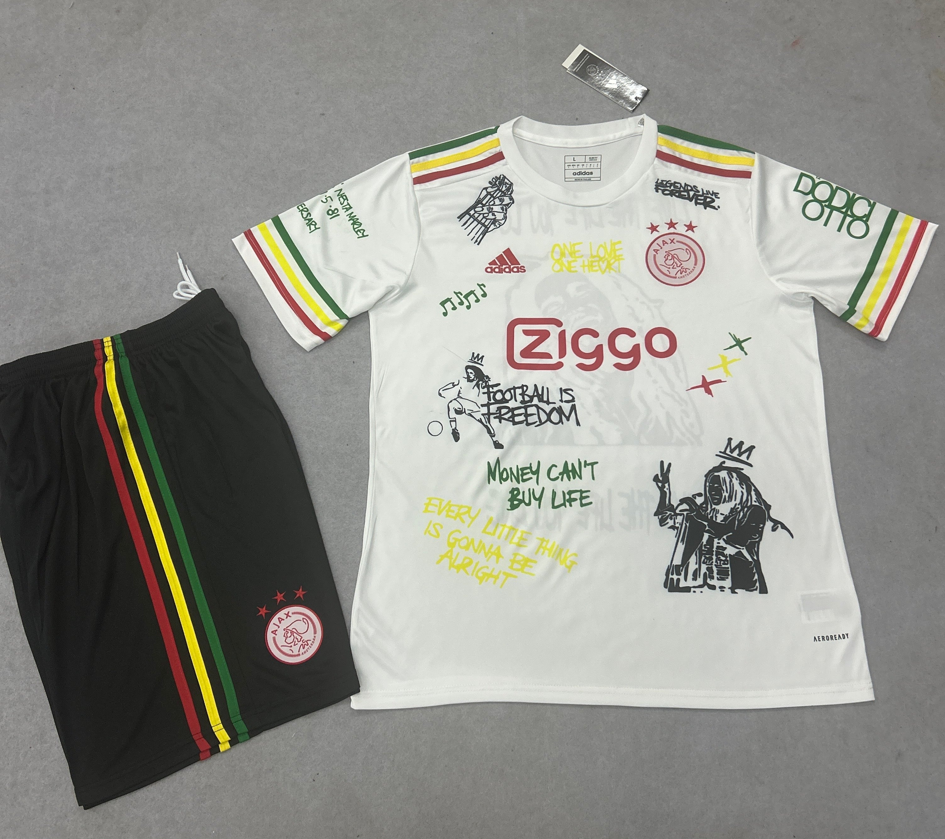 Ajax Kit Bob Marley Edition 2025/2026 - White