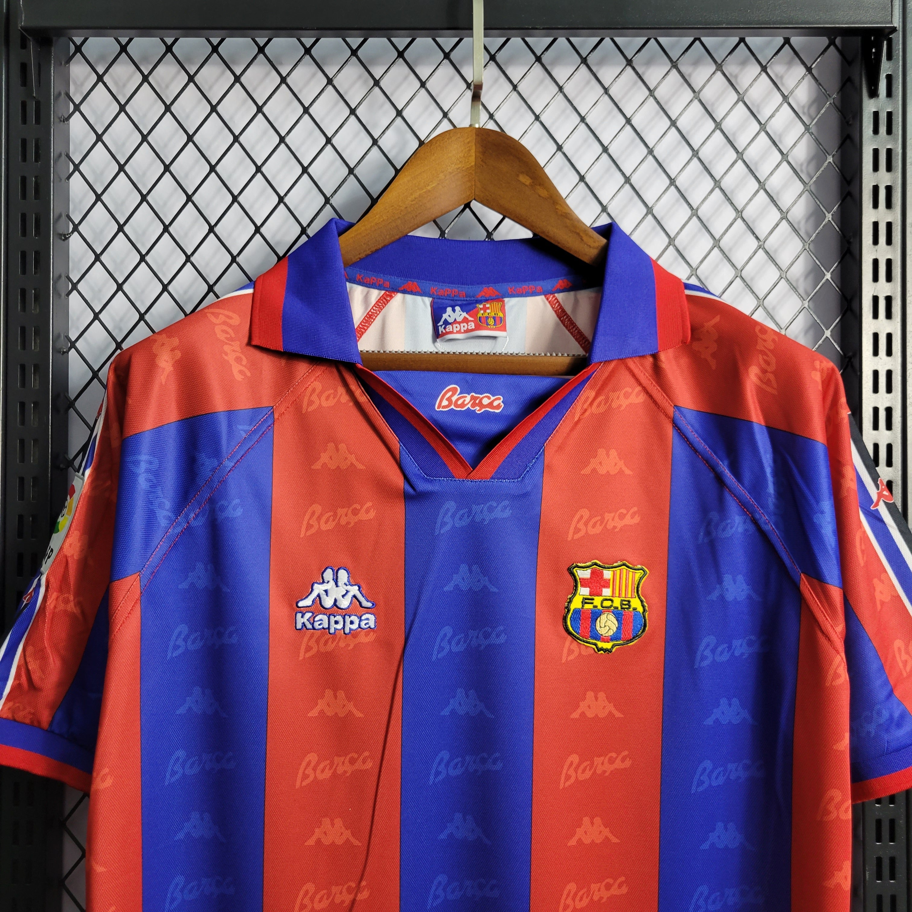 Legendäres FC Barcelona-Trikot 1996/1997 – Ronaldo #9-Kollektion