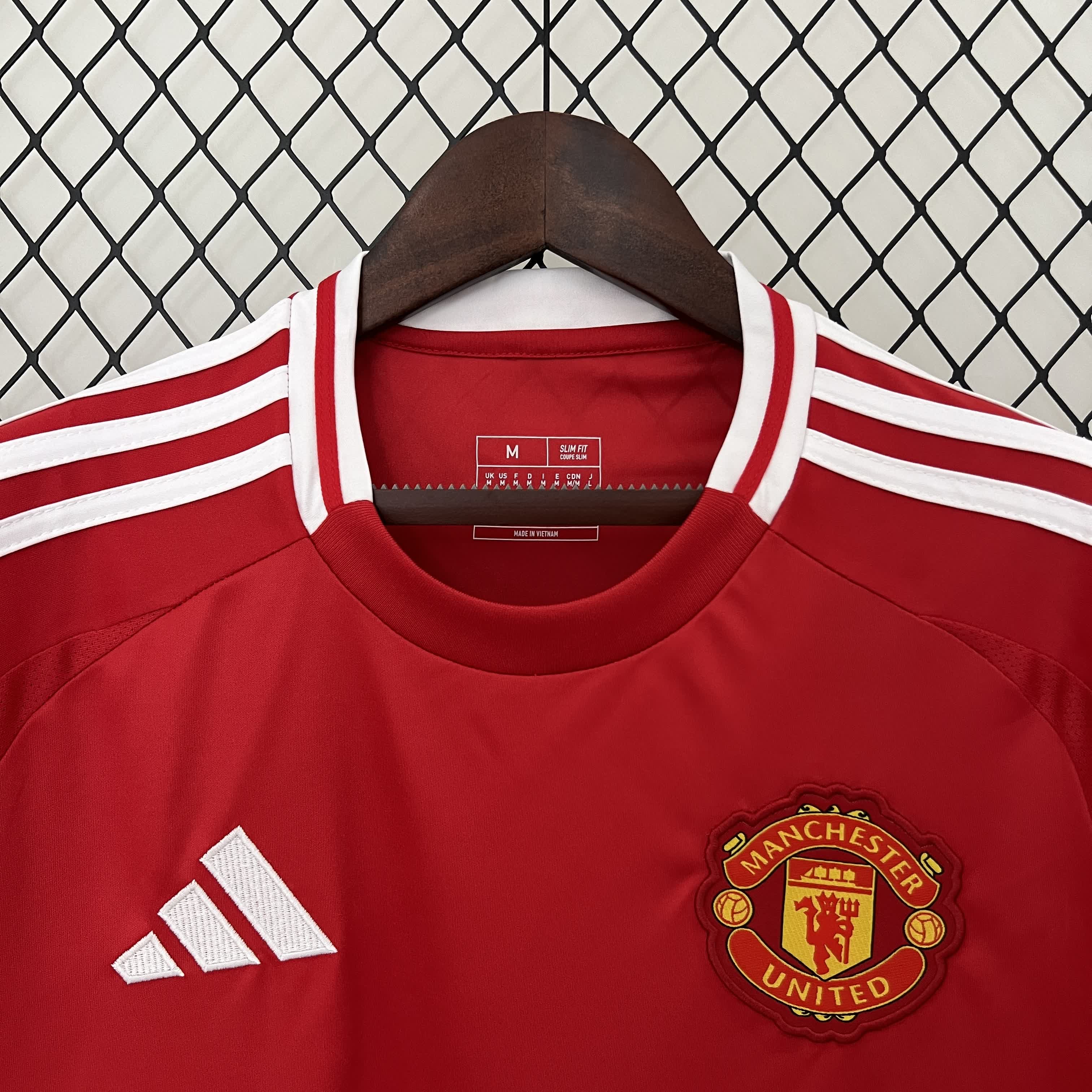 Manchester United 2024/25 Casa