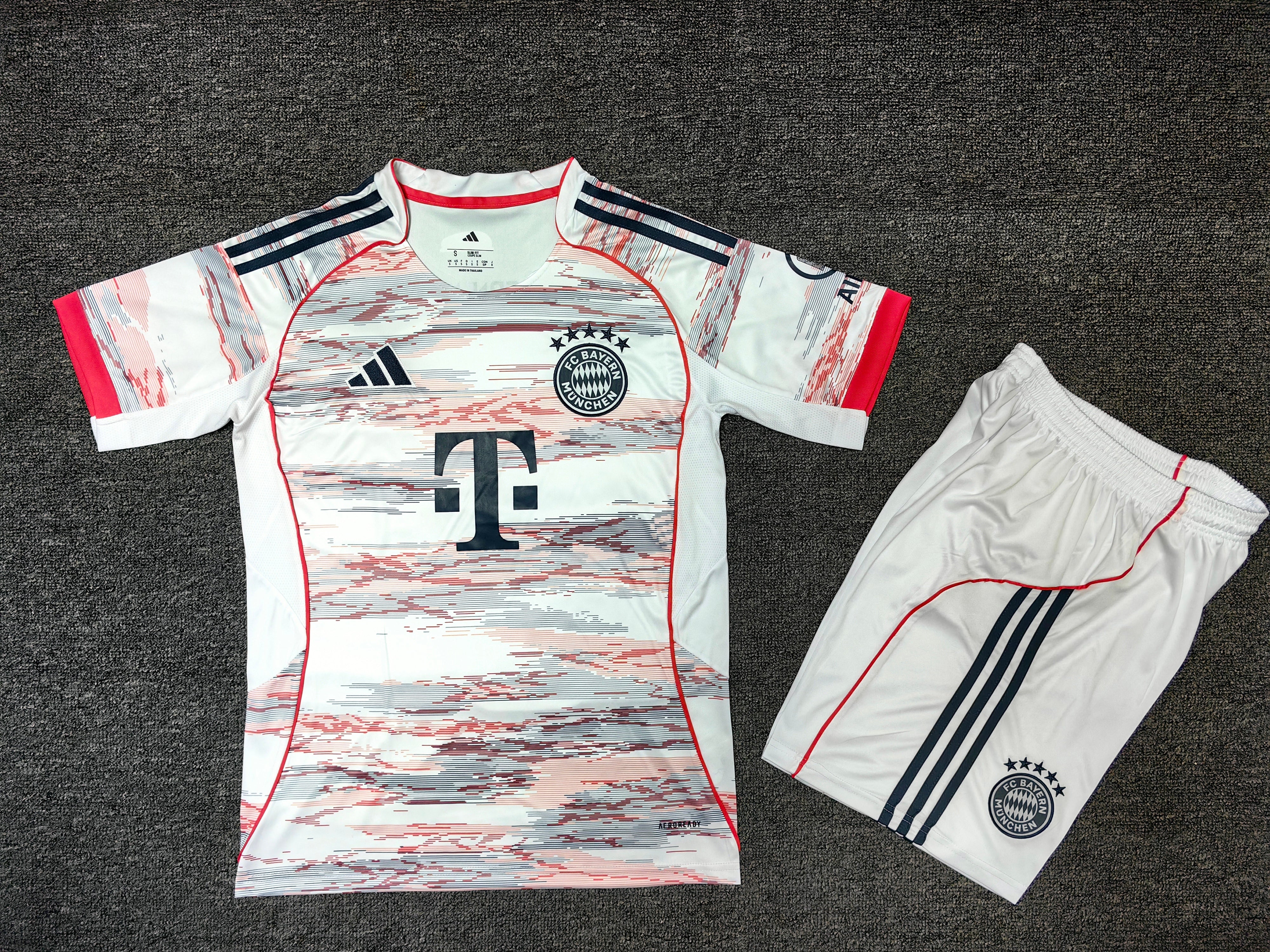 Fc Bayern Munchen Kit Away 2025/2026 - Bayer Munich