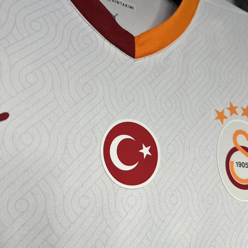 Galatasaray Auswärtstrikot 2024/2025 – erhältlich in den Größen S bis XXXL