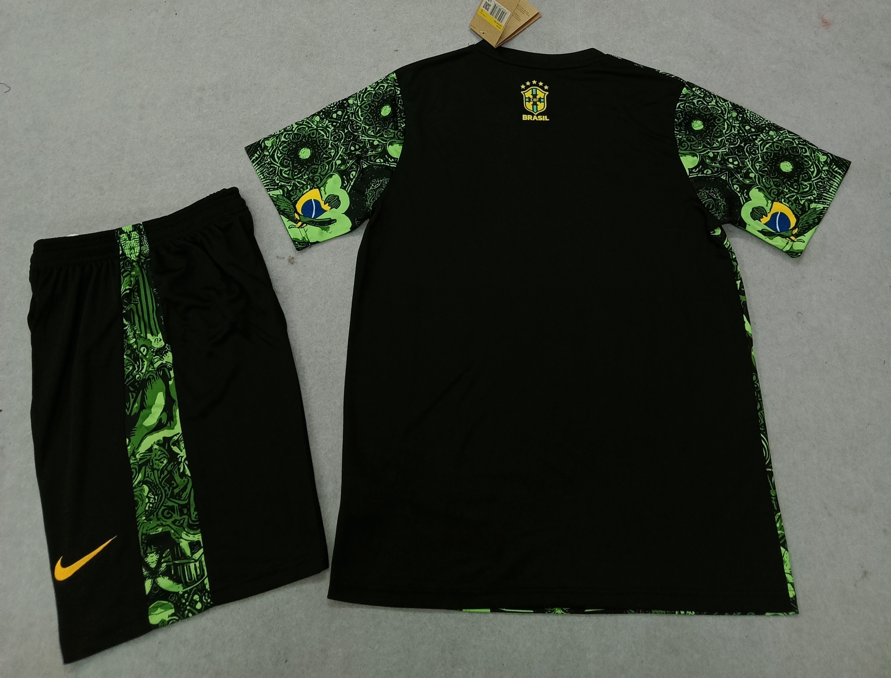 Brazil Kit Rio Special Edition Green 2025/2026 - Cristo Redentor
