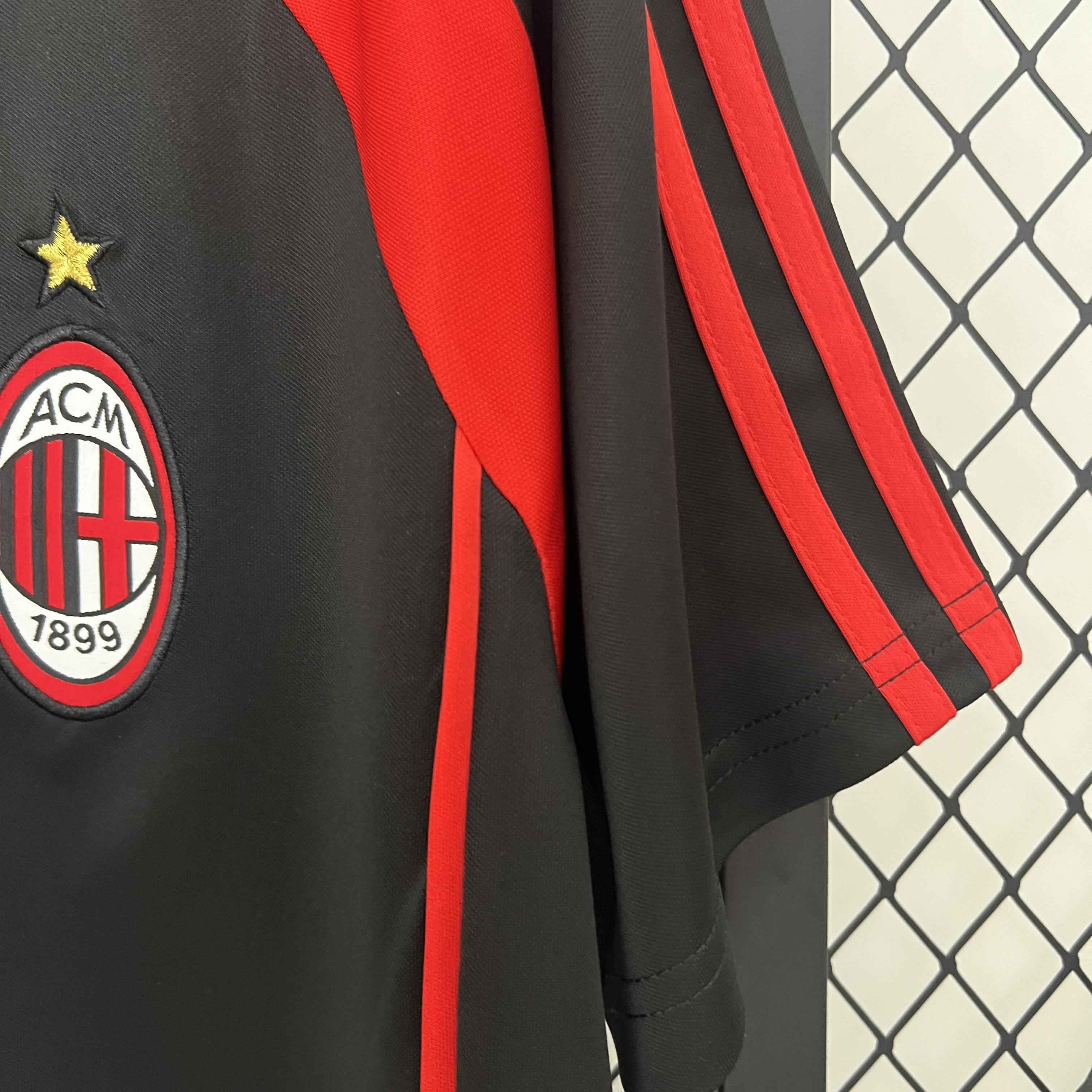 Terza maglia storica da calcio del Milan 00/01