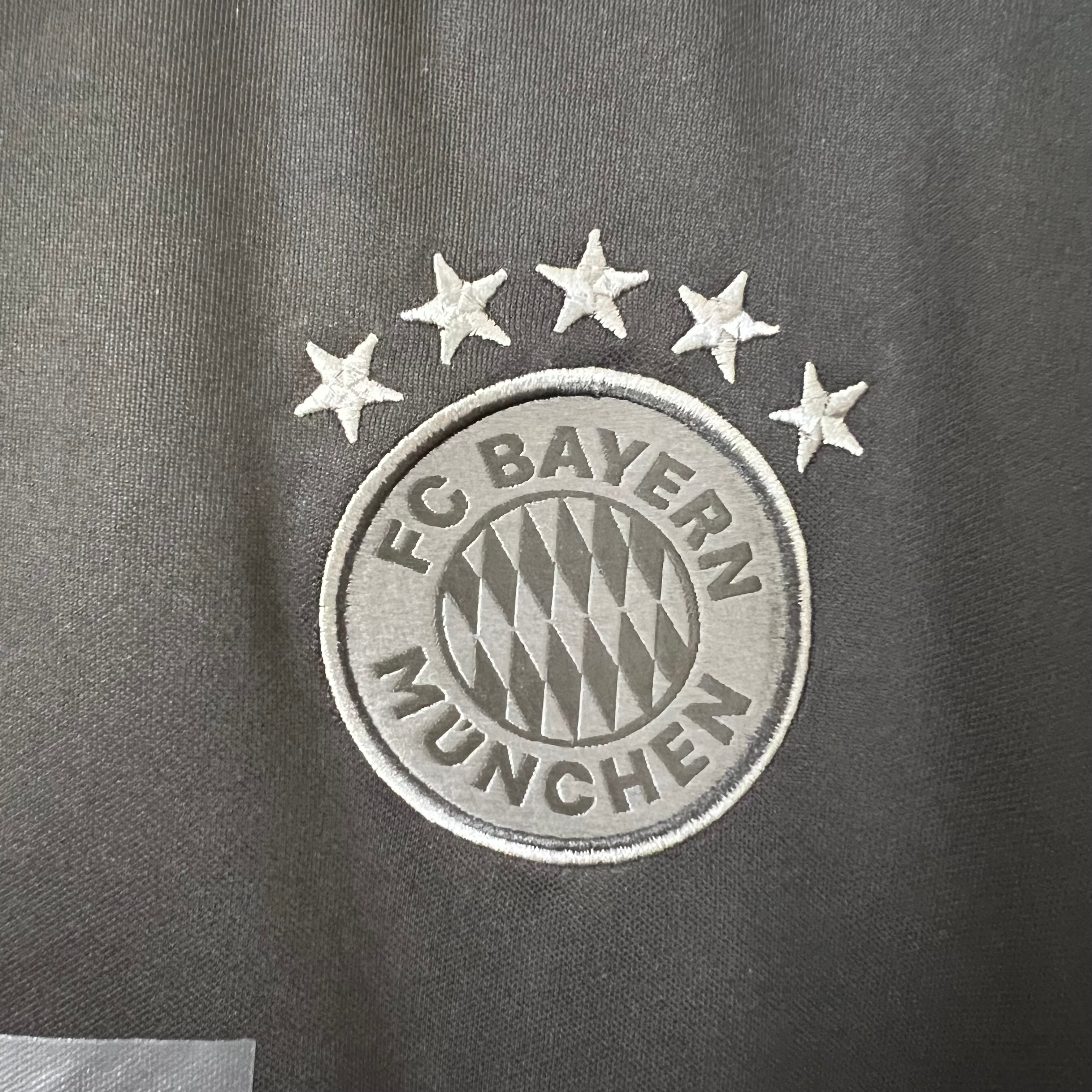 23/24 Edizione Speciale Bayern Monaco Nera S-XXL