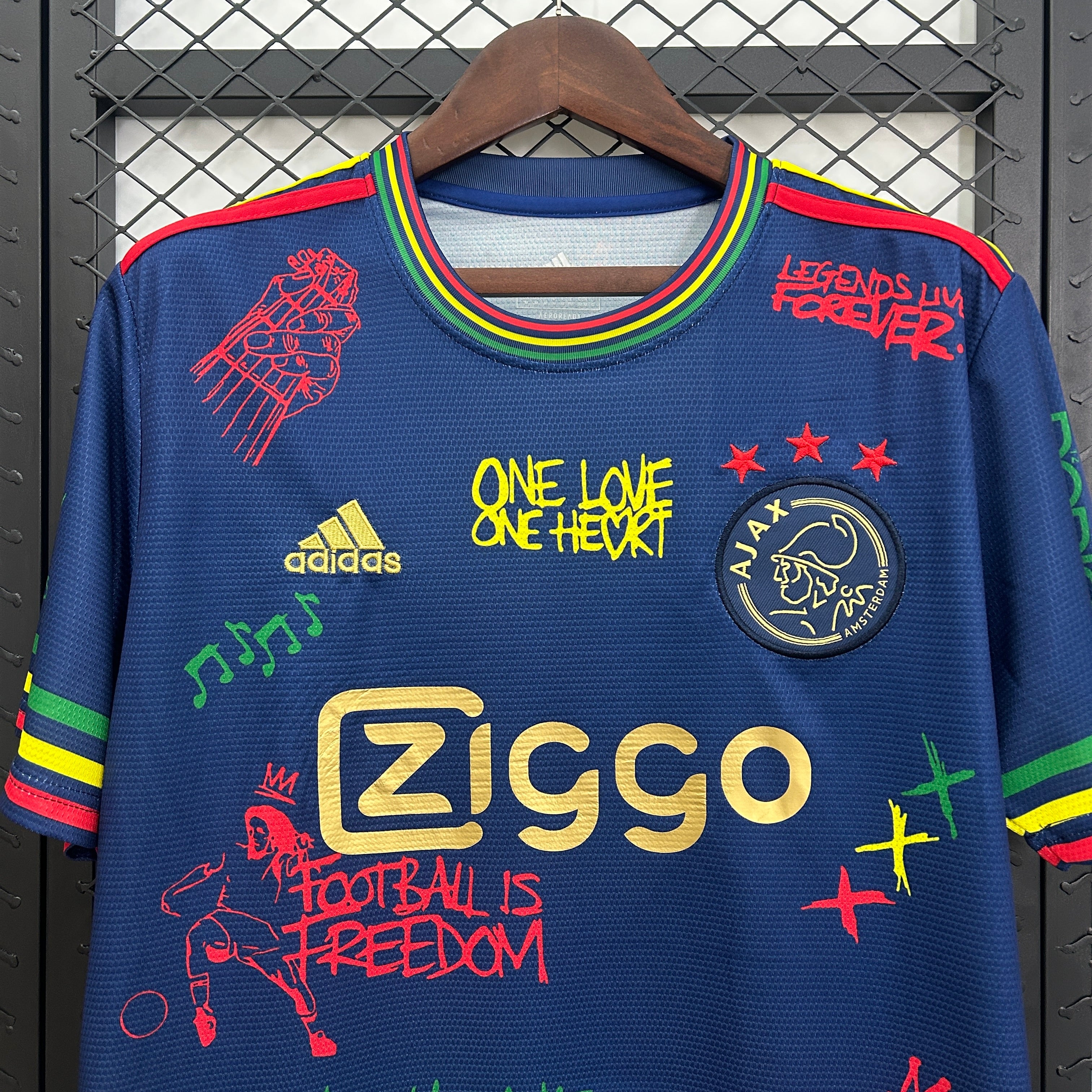 Ajax Shirt 2025/2026 - Bob Marley Edition Jersey Blue