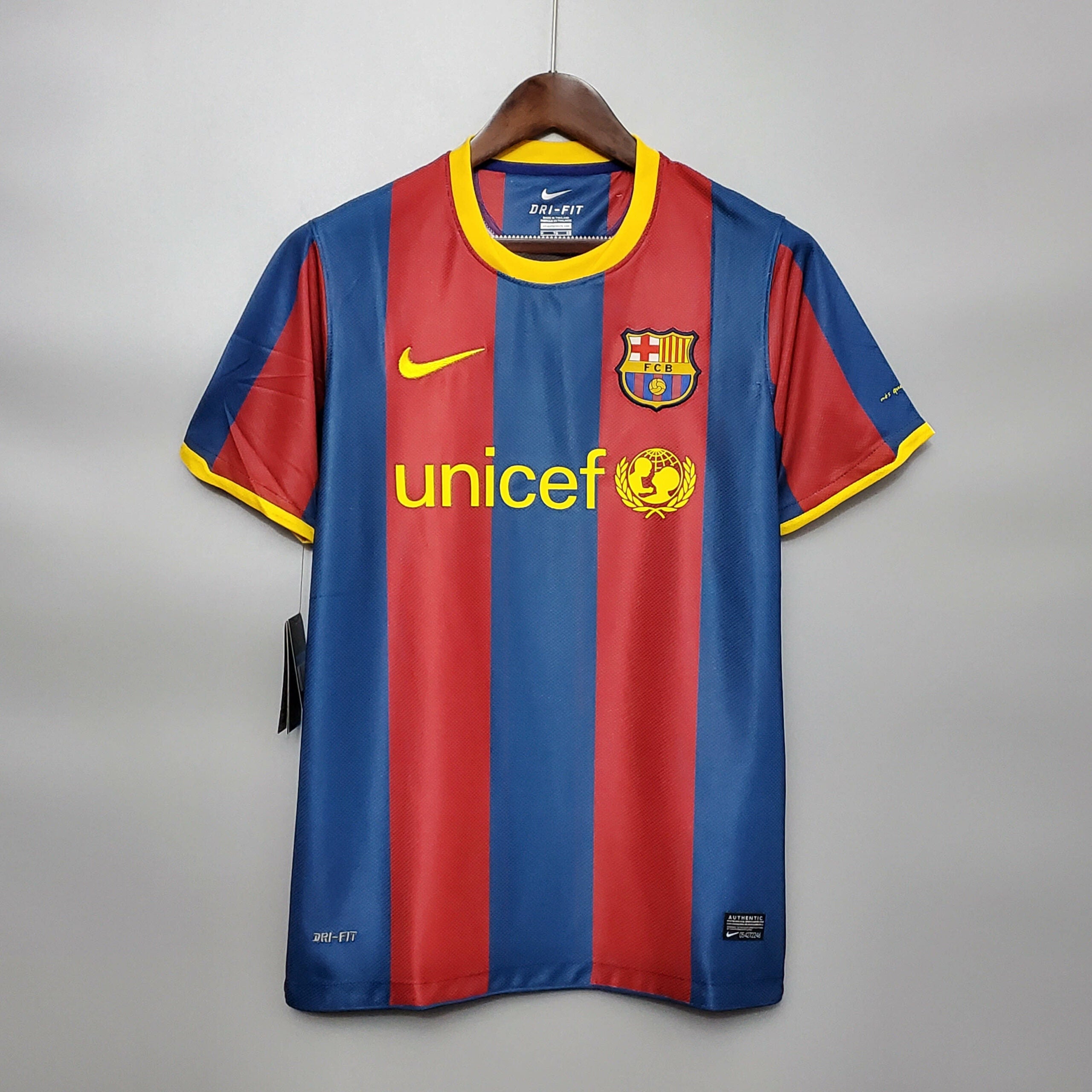 Retro Barcelona Home 2010/2011