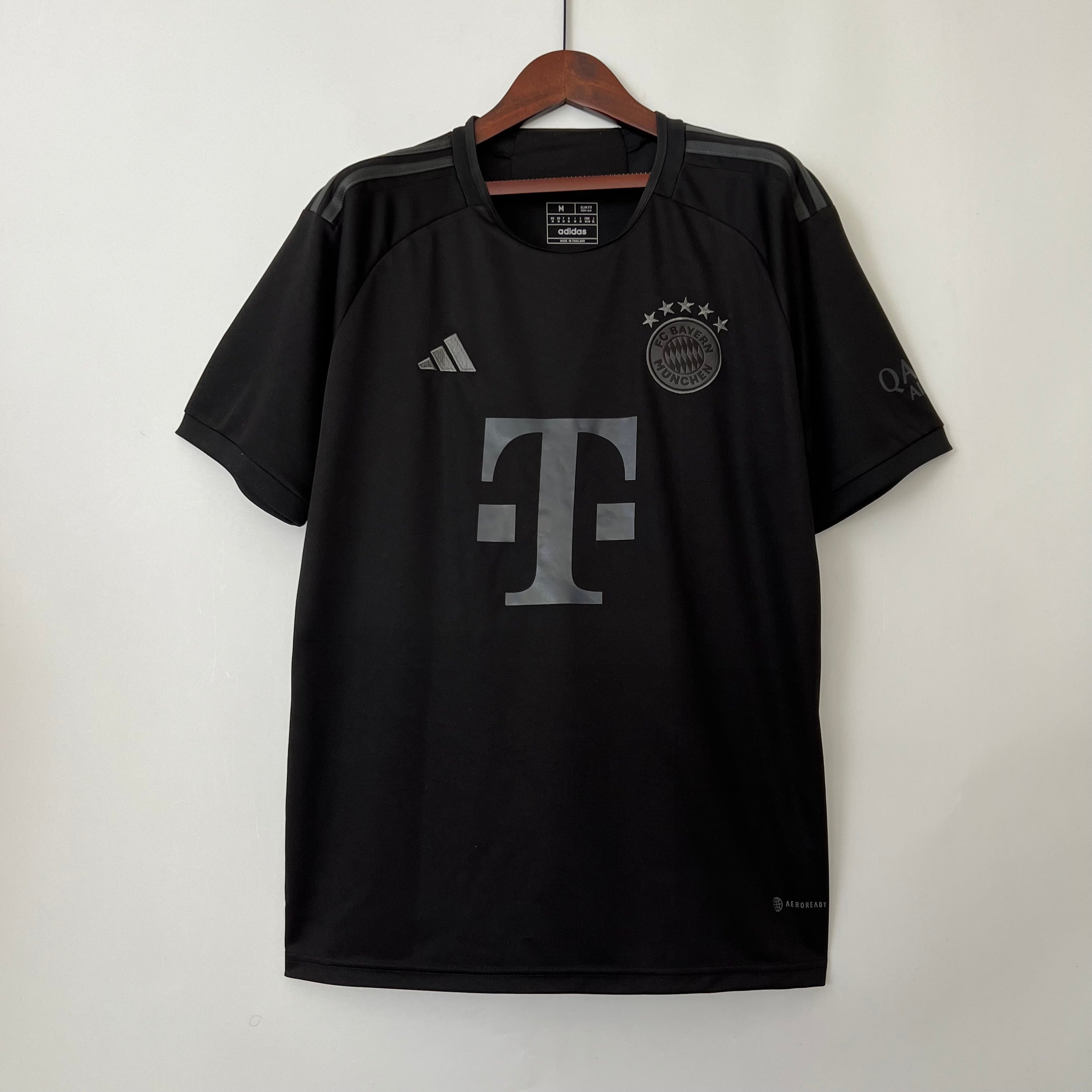 23/24 Edizione Speciale Bayern Monaco Nera S-XXL