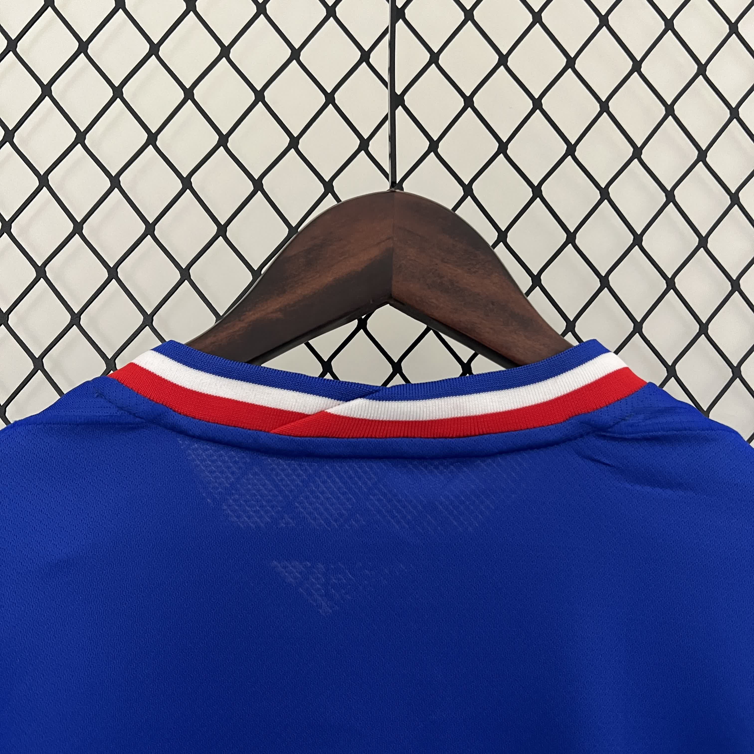 Maglia ufficiale da calcio Francia 2024/2025 - Disponibile nelle taglie dalla S alla XXXL (Francia Home)