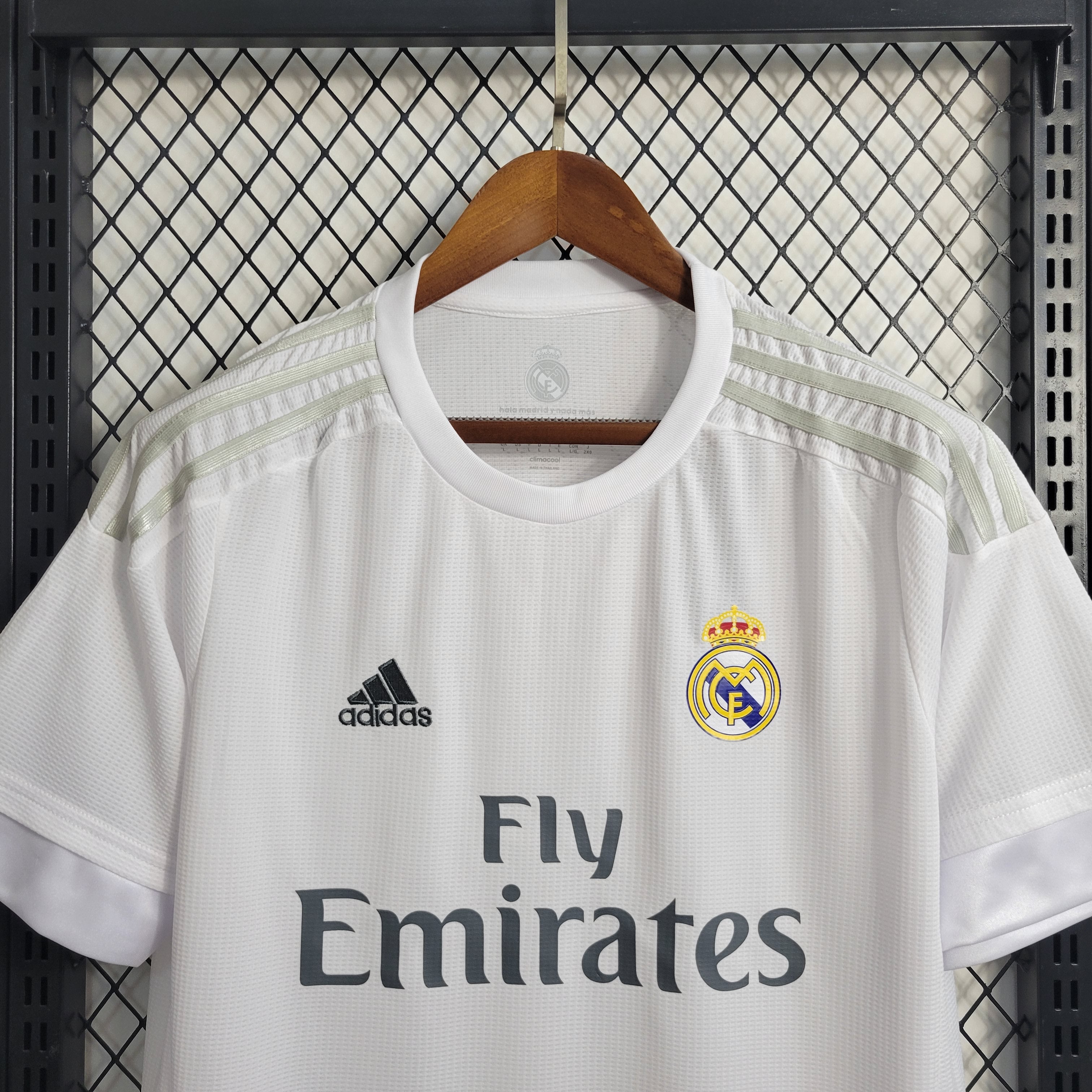 Maglia Home Real Madrid 2015/2016 – Stagione iconica, taglie dalla S alla XXXL