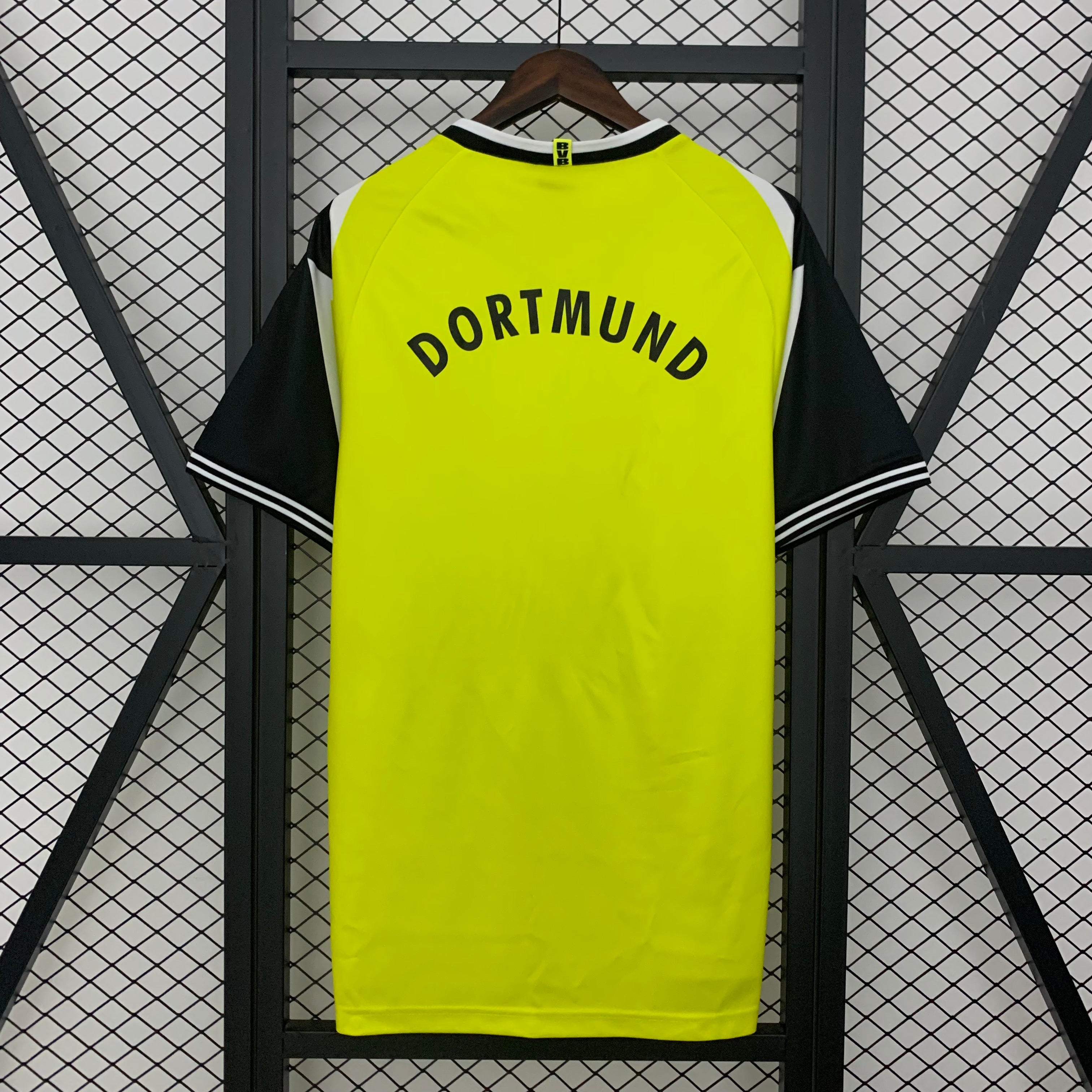 Borussia Dortmund Home Retro Shirt 1995/1996