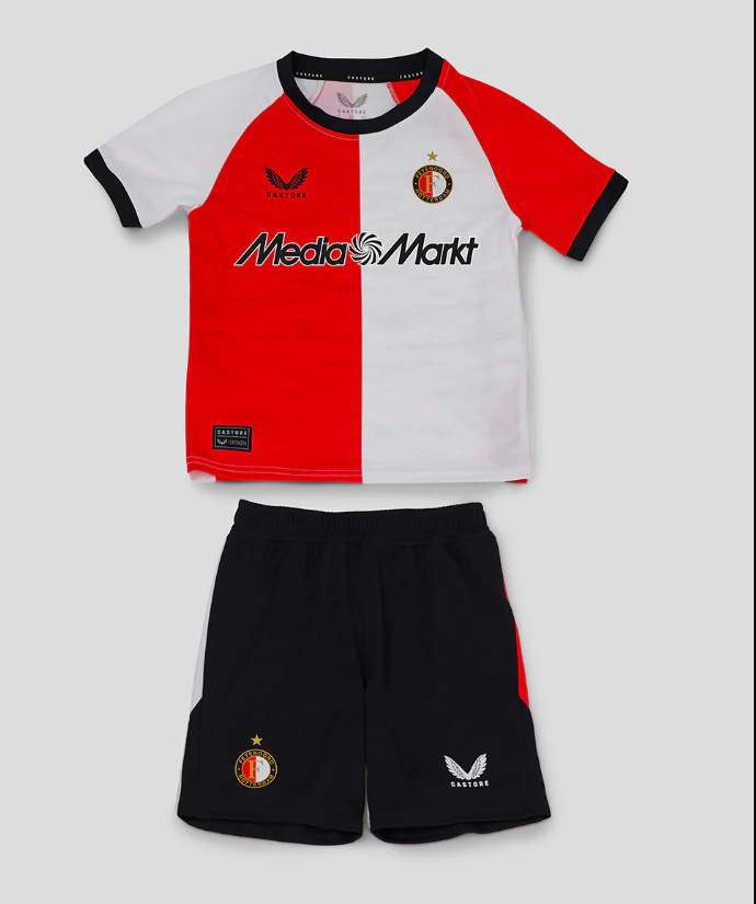 Feyenoord Kids Home 2024/2025 – Maten van 16 tot 28 voor Jonge Trots!