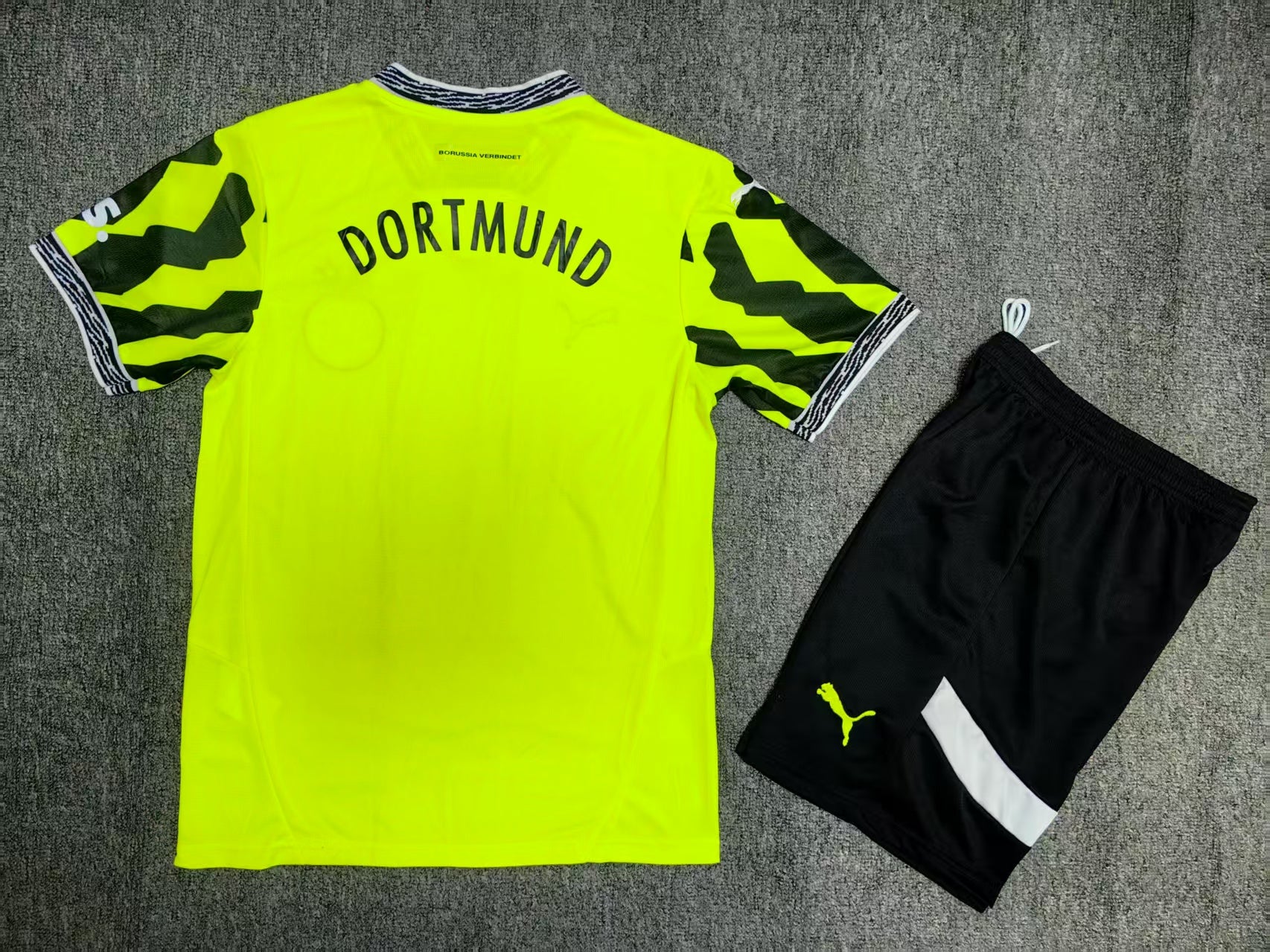 Borussia Dortmund Kit Home 2025/2026