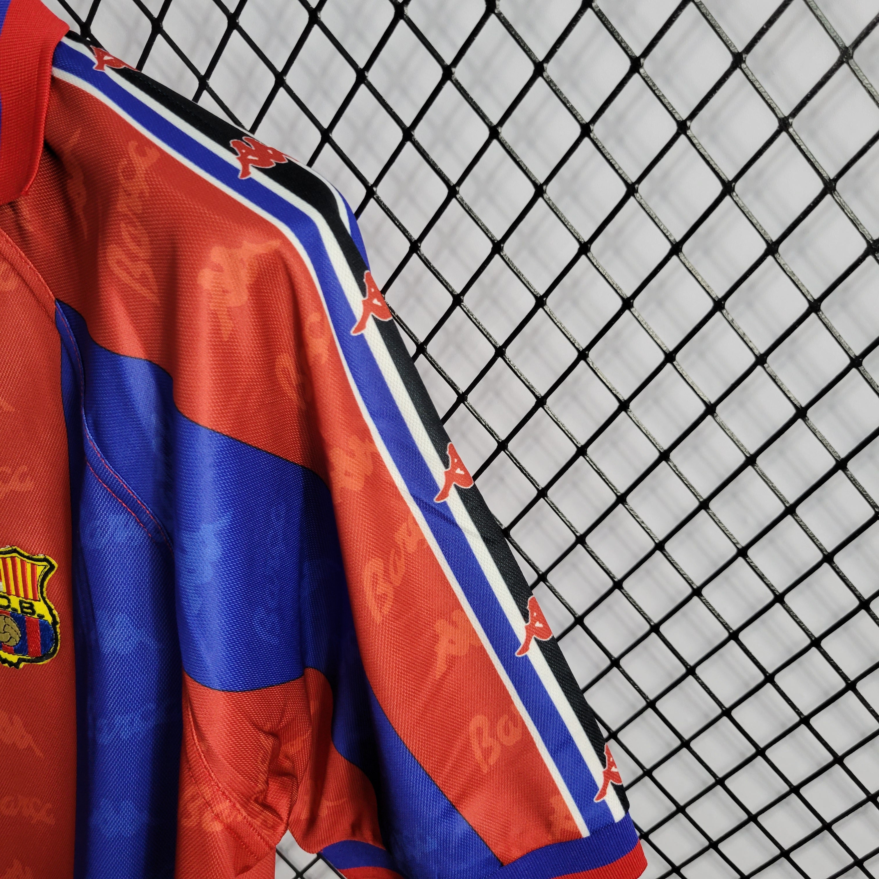 Legendäres FC Barcelona-Trikot 1996/1997 – Ronaldo #9-Kollektion