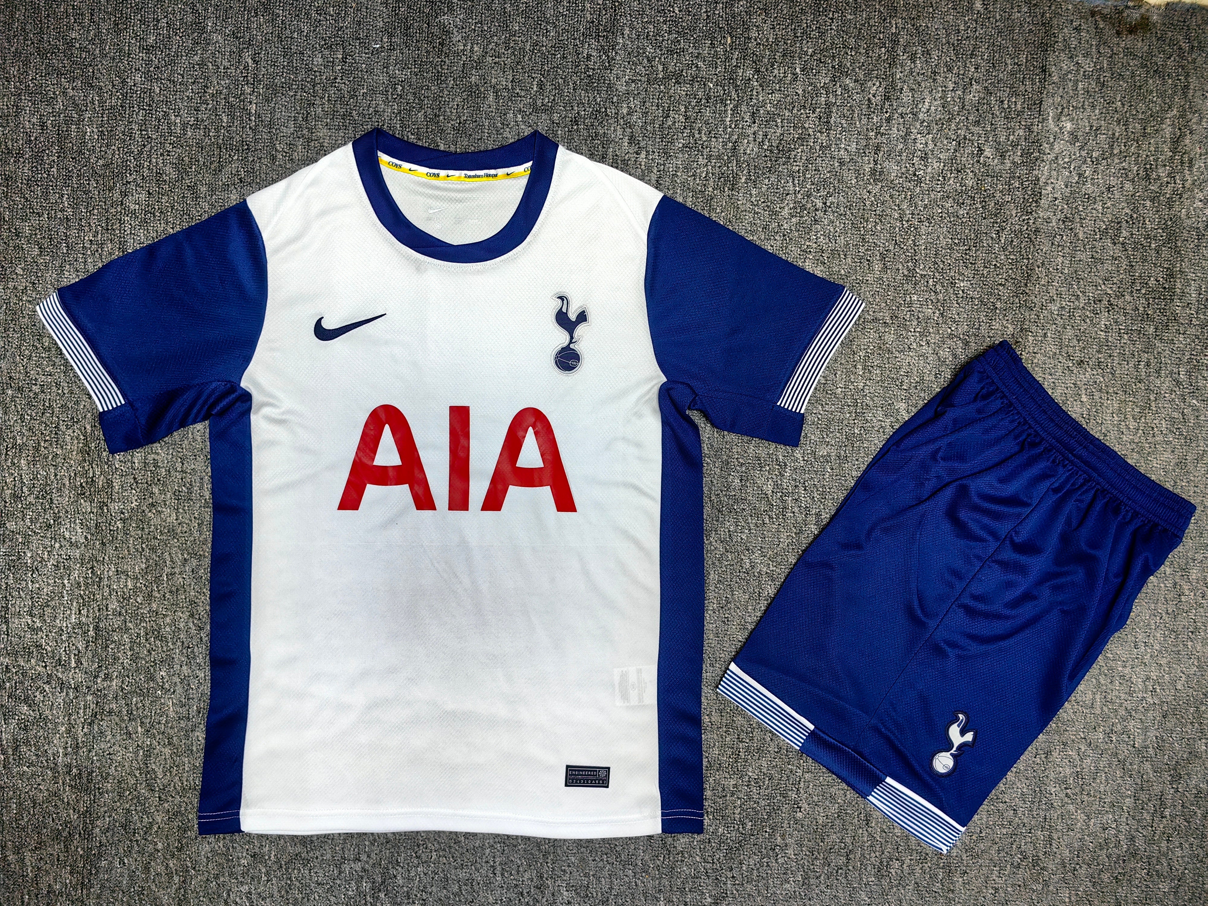 Tottenham Hotspur Kit Home 2024/2025