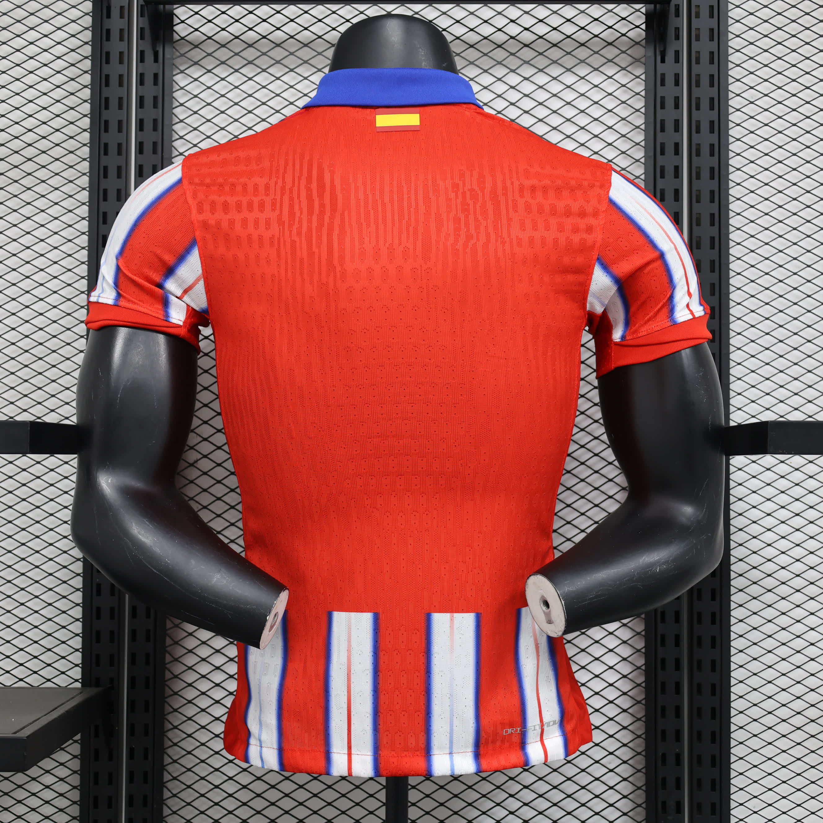 Terza maglia ufficiale dell'Atlético Madrid 2024/2025 - Rossa, Bianca e Blu