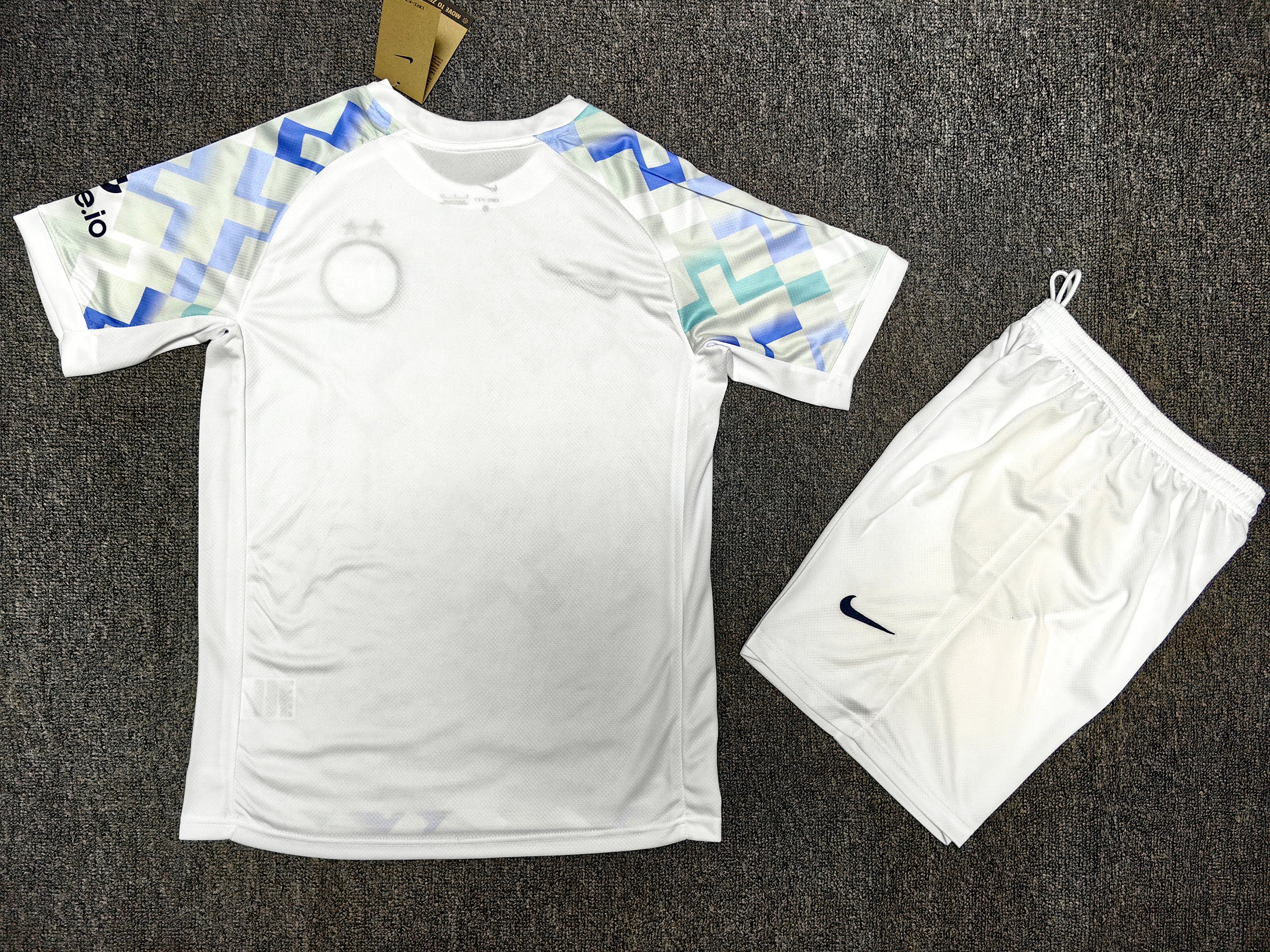 Inter Kit Away 2025/2026