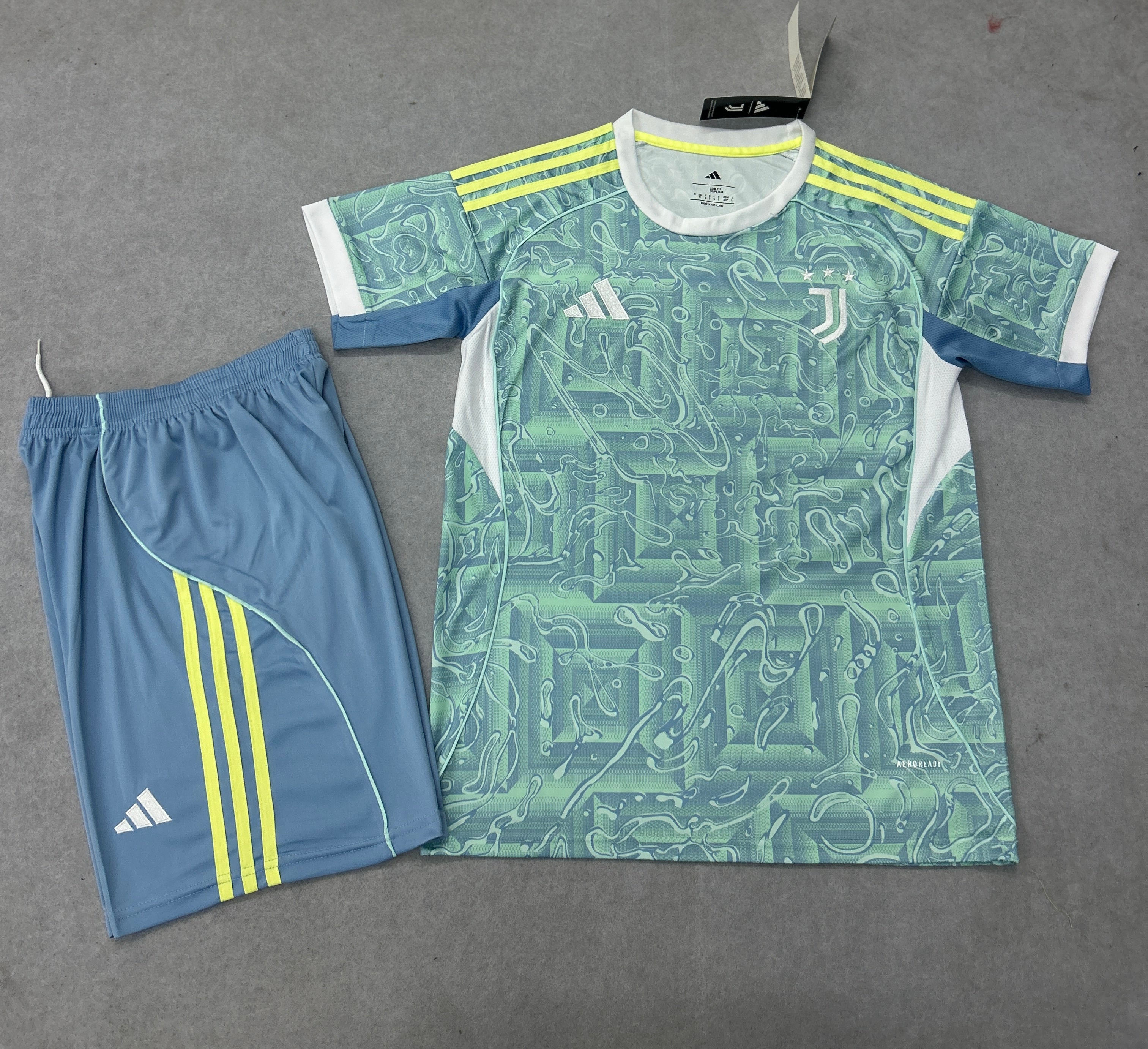 Juventus Kit Away 2025/2026