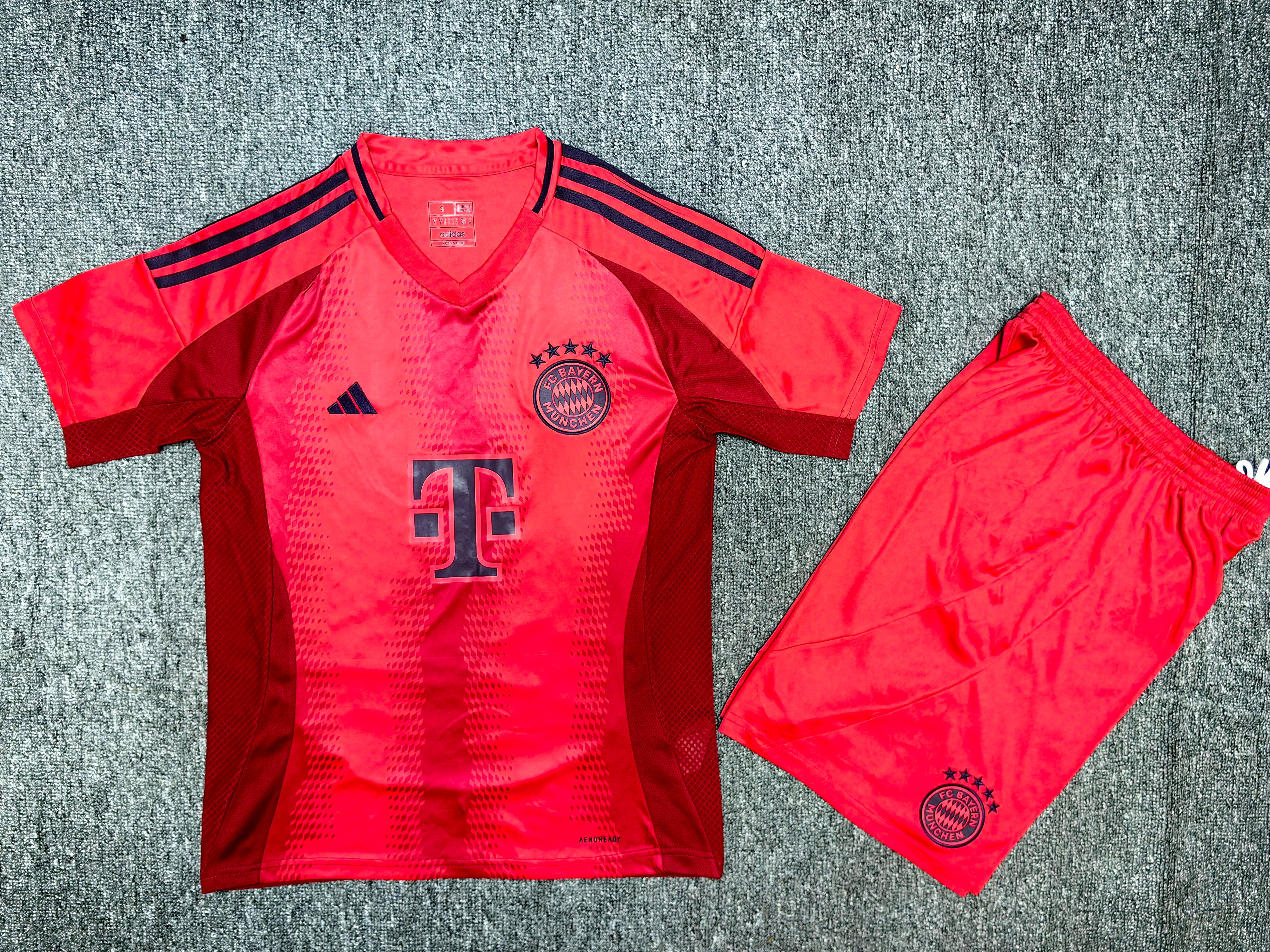 Bayer Munchen Kit Home 2024/2025